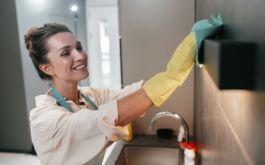 SEO for Cleaning Companies: How to Attract Clients Who Keep Booking