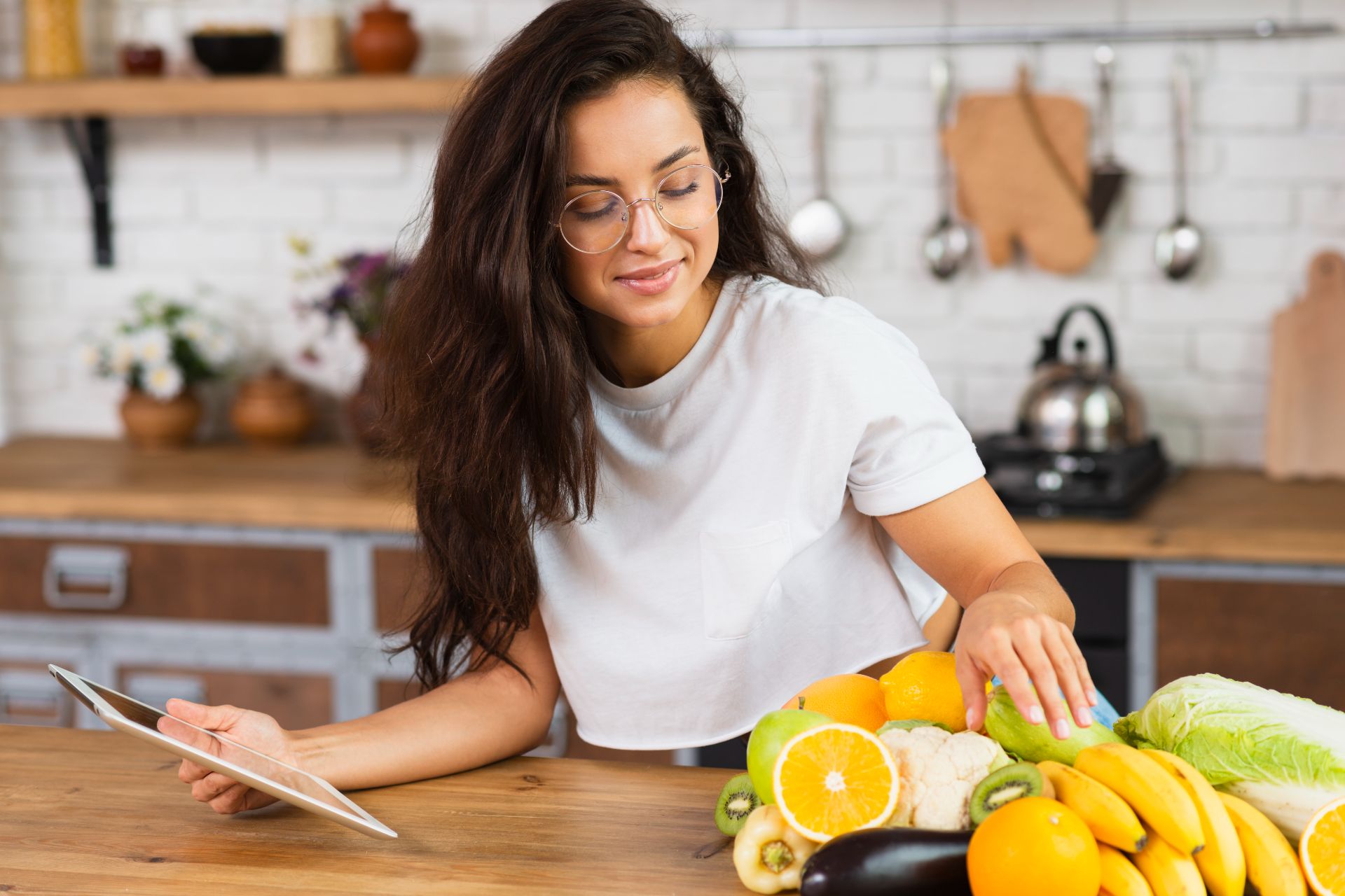 nutritionist working in her kitchen